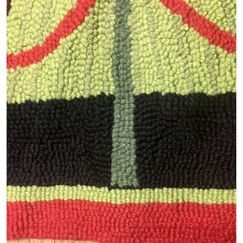Vintage Hooked Wool Rug  Christmas Trees and Ornaments Holiday Decor 38